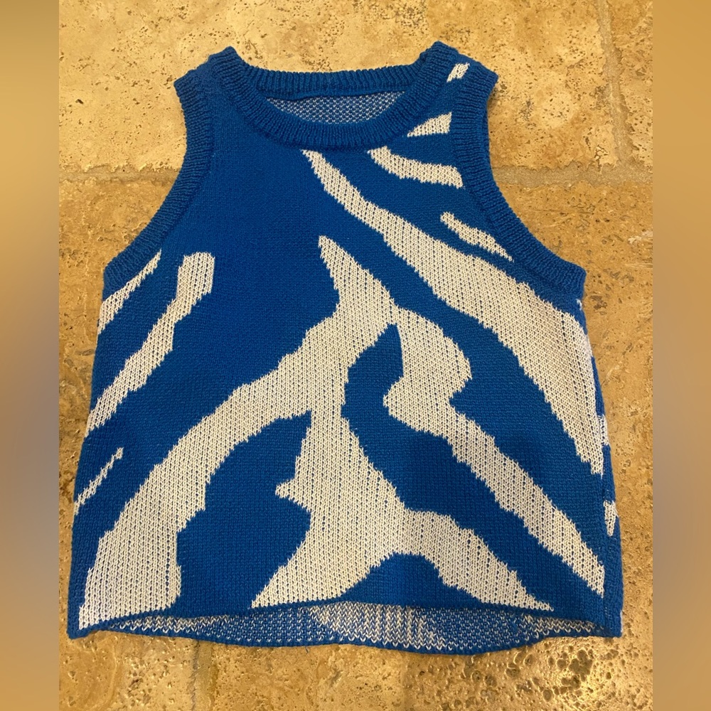 Super cute summer shirt!!